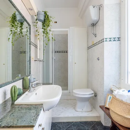 Apartment Maurice's Apt, Hidden Gem In For Food Lovers Rome